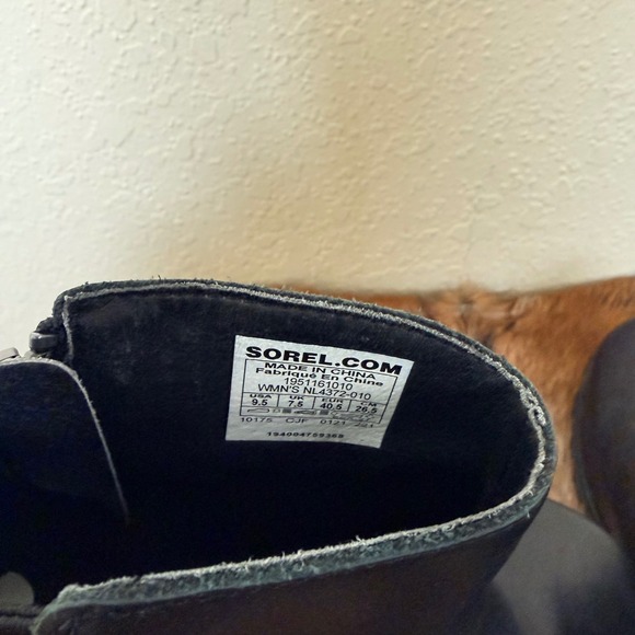 Sorel $200 Womens 9.5 Black Joan of Arctic III Leather Wedge Ankle Boots NL4372 - Picture 6 of 8